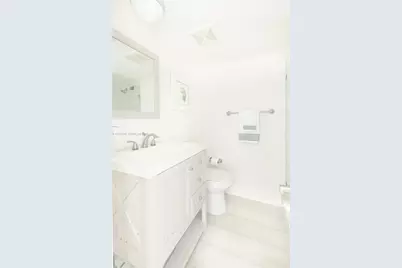 5161 Collins Ave #1102, Miami Beach, FL 33140 - Photo 15