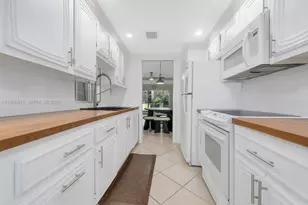 2300 SW 22nd Ave, Delray Beach, FL 33445 - Photo 17