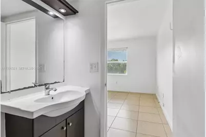 4137 Stirling Rd #507, Dania Beach, FL 33314 - Photo 13