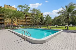 4137 Stirling Rd, Dania Beach, FL 33314 - Photo 19