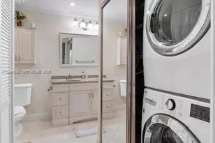 6259 Bay Club Dr, Fort Lauderdale, FL 33308 - Photo 11