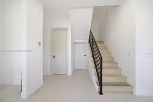 1337 NE 13th Ave, Fort Lauderdale, FL 33304 - Photo 9