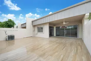 7426 SW 106th Pl, Miami, FL 33173 - Photo 13