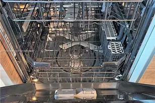 1100 S Miami Ave, Miami, FL 33130 - Photo 29