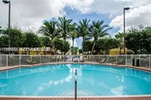 8956 W Flagler St, Miami, FL 33174 - Photo 17