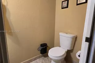 8956 W Flagler St, Miami, FL 33174 - Photo 9