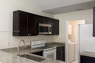 3816 SW 68th Way, Miramar, FL 33023 - Photo 9