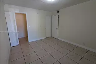 3430 N Pinewalk Dr N, Margate, FL 33063 - Photo 13