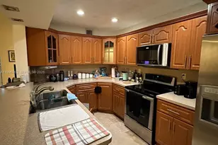 9752 NW 47th Terrace, Doral, FL 33178 - Photo 7