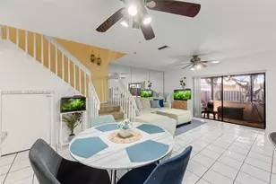 10500 NW 3rd St, Pembroke Pines, FL 33026 - Photo 19