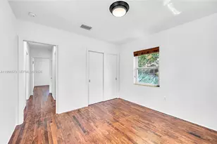 1280 NE 115th St, Miami, FL 33161 - Photo 13