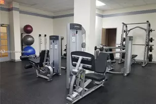 5825 Collins Ave, Miami Beach, FL 33140 - Photo 73