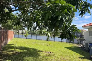2260 SW 83rd Ave, Miramar, FL 33025 - Photo 9