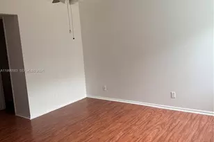 9410 Live Oak Pl, Davie, FL 33324 - Photo 9