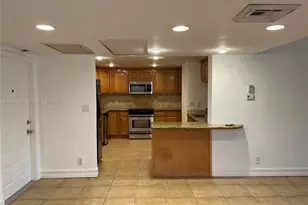 4009 N Cypress Dr, Pompano Beach, FL 33069 - Photo 5