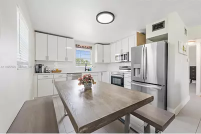 940 Charles St, West Palm Beach, FL 33401 - Photo 19