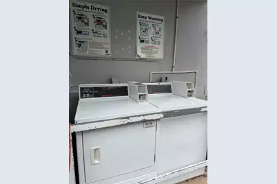 1460 SW 4th St #2, Miami, FL 33135 - Photo 9