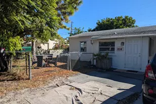 2116 Monroe Terrace, Hollywood, FL 33020 - Photo 37