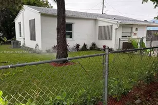 2116 Monroe Terrace, Hollywood, FL 33020 - Photo 3