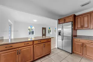 11611 SW 184th St, Miami, FL 33157 - Photo 9