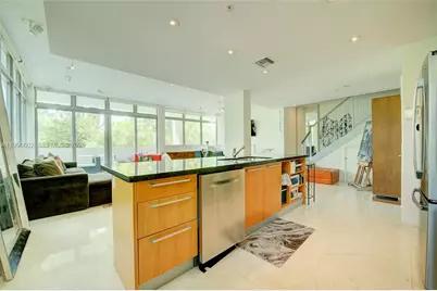 1577 Bay Rd #201, Miami Beach, FL 33139 - Photo 9