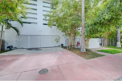 1577 Bay Rd #201, Miami Beach, FL 33139 - Photo 31