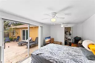 7690 SW 7th Ct, North Lauderdale, FL 33068 - Photo 29