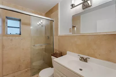 466 Loretto Ave, Coral Gables, FL 33146 - Photo 7