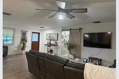 27420 SW 165th Ave, Homestead, FL 33031 - Photo 5