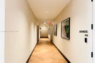 121 NE 5th St, Miami, FL 33132 - Photo 33