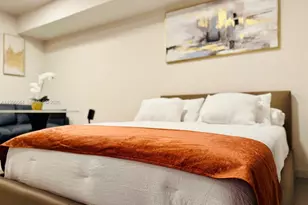 121 NE 5th St, Miami, FL 33132 - Photo 5