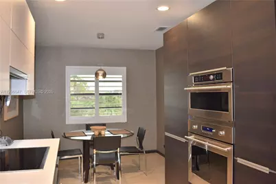 71 Eastgate Dr #D, Boynton Beach, FL 33436 - Photo 5