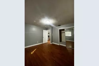 4753 NW 41st St, Lauderdale Lakes, FL 33319 - Photo 9