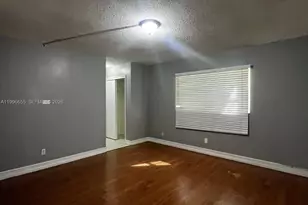 4753 NW 41st St, Lauderdale Lakes, FL 33319 - Photo 11