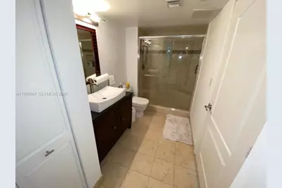 2101 Brickell Ave #2604, Miami, FL 33129 - Photo 5