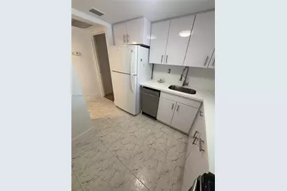 17560 Atlantic Blvd #302, Sunny Isles Beach, FL 33160 - Photo 13