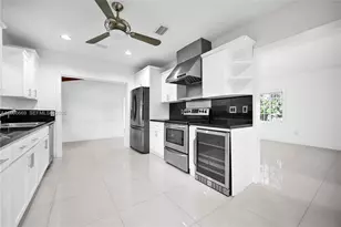 3040 Lucaya St, Miami, FL 33133 - Photo 23