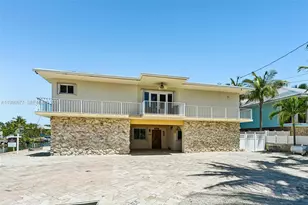 201 Wildwood Cir, Key Largo, FL 33037 - Photo 3