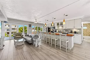 201 Wildwood Cir, Key Largo, FL 33037 - Photo 11