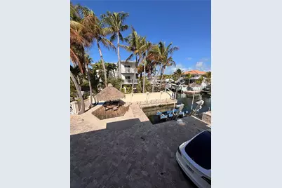 201 Wildwood Cir, Key Largo, FL 33037 - Photo 3