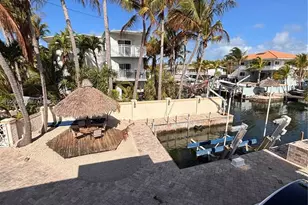 201 Wildwood Cir, Key Largo, FL 33037 - Photo 3