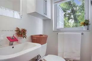 439 15th St, Miami Beach, FL 33139 - Photo 9