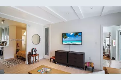439 15th St #14, Miami Beach, FL 33139 - Photo 3