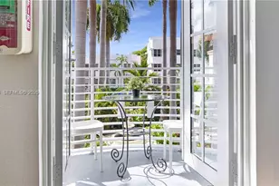 439 15th St, Miami Beach, FL 33139 - Photo 11