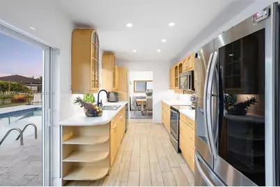 12811 SW 9th Pl, Davie, FL 33325 - Photo 25