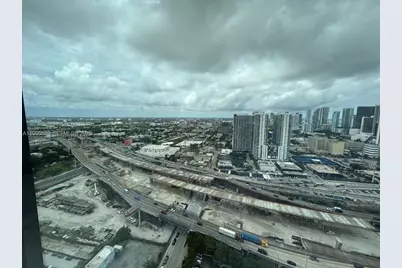 20 NE 11 St #3301, Miami, FL 33132 - Photo 9