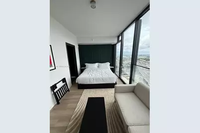 20 NE 11 St #3301, Miami, FL 33132 - Photo 7