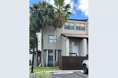 10000 NW 9th St Cir #21, Miami, FL 33172 - Photo 1