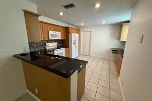 1503 Veracruz Ln, Weston, FL 33327 - Photo 7