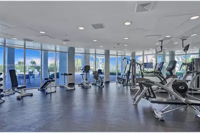 6515 Collins Ave #1604, Miami Beach, FL 33141 - Photo 9